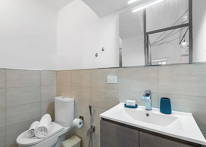 شقة Saro House - Happy